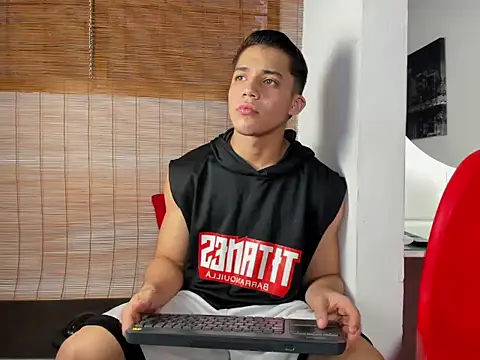 rocco gym online show from 05/30/26, 08:06