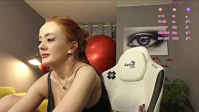 Snapshot of Megany chatting on 02/15/26, 02:52 Megany online show from 02/15/26, 02:52