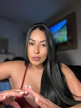 areviklusine1 online show from 04/18/26, 03:43