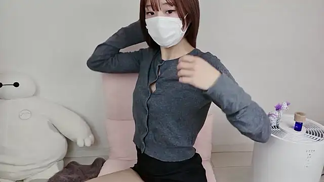 sana 19 online show from 06/17/26, 02:07