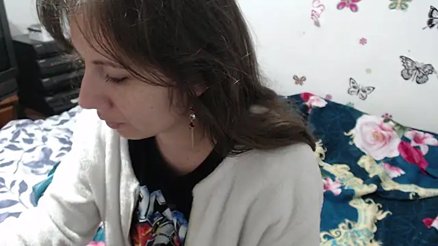 Snapshot of natasha_sex1 chatting on 10/11/25, 04:49 natasha sex1 online show from 10/11/25, 04:49