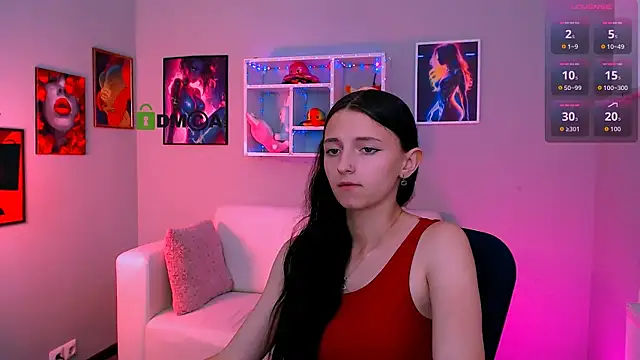 caroline honeyy online show from 06/08/26, 01:00