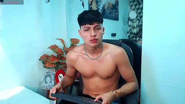 Snapshot of drago_ivan chatting on 06/25/26, 12:42 drago ivan online show from 06/25/26, 12:42