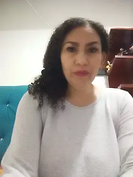 Snapshot of paulett15 chatting on 07/10/26, 02:08 paulett15 online show from 07/10/26, 02:08