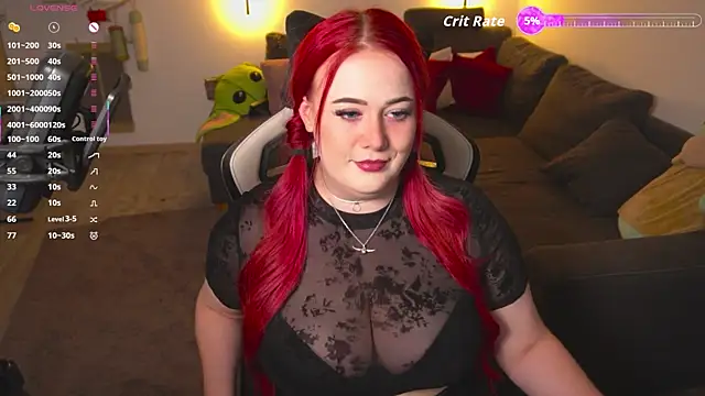 Snapshot of littleEve chatting on 07/15/26, 12:21 littleEve online show from 07/15/26, 12:21
