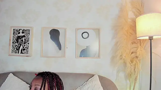 Caramel kiss  online show from 06/14/26, 03:47