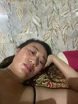 Linda-babyy online show from 05/15/26, 03:08