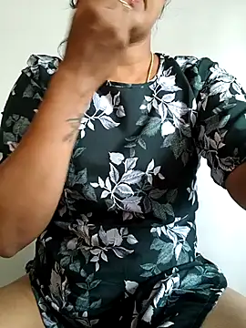 Snapshot of Radhika_rekha_kannada chatting on 07/01/26, 11:34 Radhika rekha kannada online show from 07/01/26, 11:34