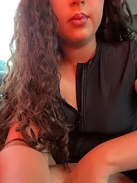 Snapshot of Abby_Zaf chatting on 06/06/26, 04:44 Abby Zaf online show from 06/06/26, 04:44