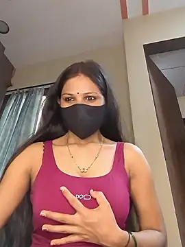 Snapshot of kaira_noty chatting on 07/20/26, 02:48 kaira noty online show from 07/20/26, 02:48