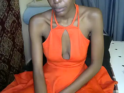 petite hottie online show from 06/24/26, 02:05
