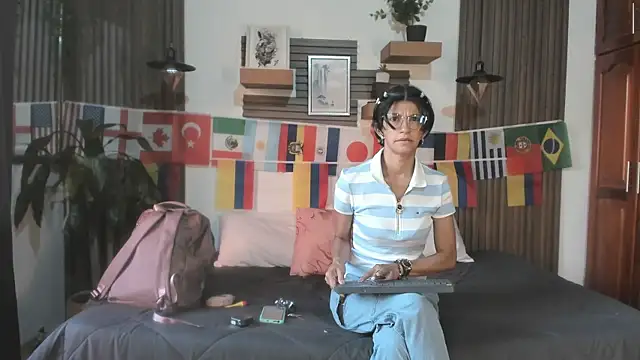 Evaa campbell online show from 07/06/26, 12:02