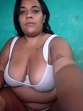 sexy-latina24u online show from 05/18/26, 04:02