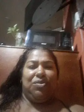 Snapshot of Megansquirt69 chatting on 07/03/26, 03:35 Megansquirt69 online show from 07/03/26, 03:35