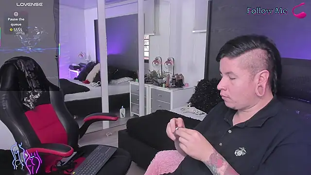 inkedsinners  online show from 06/09/26, 11:55