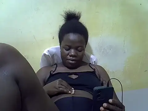 Ebony cuttiey online show from 06/16/26, 07:38