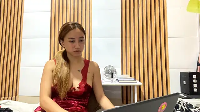 GiselleRina online show from 07/07/26, 04:15