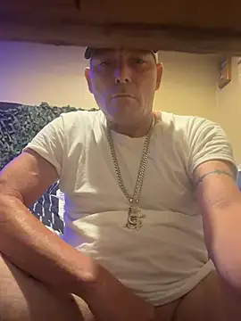 Snapshot of Tboyy6969 chatting on 07/25/26, 02:20 Tboyy6969 online show from 07/25/26, 02:20