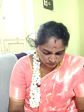 Snapshot of mynatamil143 chatting on 06/25/26, 05:56 mynatamil143 online show from 06/25/26, 05:56