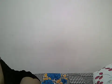 Miss rihanna online show from 06/27/26, 07:41