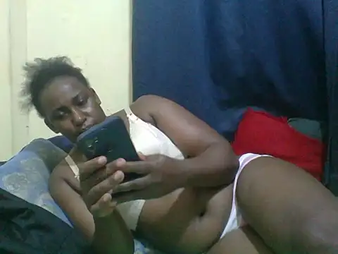 Snapshot of naughty-slender chatting on 06/30/26, 06:20 naughty-slender online show from 06/30/26, 06:20