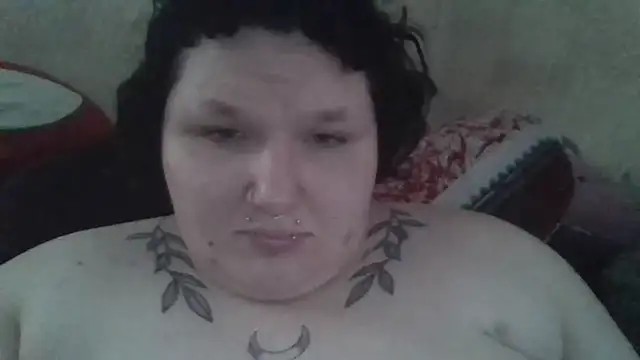 Snapshot of bigtiteclipse chatting on 07/12/26, 11:23 bigtiteclipse online show from 07/12/26, 11:23