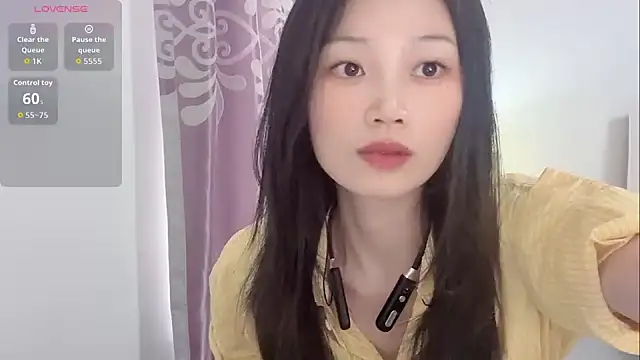 Snapshot of manman-mm chatting on 05/18/26, 05:13 manman-mm online show from 05/18/26, 05:13