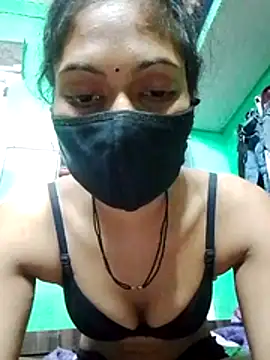 Snapshot of Hashmukhi12 chatting on 05/24/26, 05:18 Hashmukhi12 online show from 05/24/26, 05:18