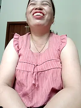 -Yeyi- online show from 06/22/26, 03:25