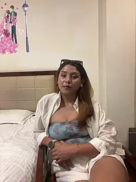 Julywant online show from 06/26/26, 03:05