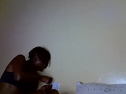 kiki8390 online show from 05/31/26, 09:49