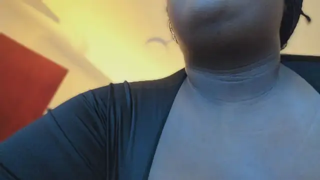 Snapshot of Ayanaa_Ebony_ chatting on 06/27/26, 11:15 Ayanaa Ebony online show from 06/27/26, 11:15