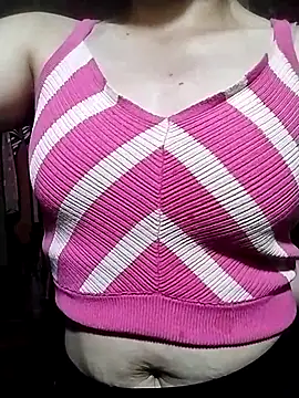 Snapshot of Jolie_69xx chatting on 05/25/26, 12:55 Jolie 69xx online show from 05/25/26, 12:55
