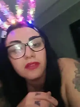 Snapshot of BaddieOMalessere chatting on 06/12/26, 08:30 BaddieOMalessere online show from 06/12/26, 08:30