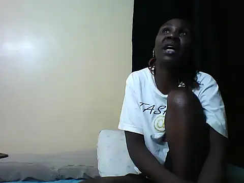 Bambybeauty2 online show from 06/25/26, 05:34