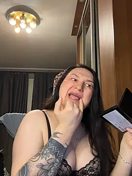 Snapshot of EvaBeautyXxX chatting on 06/12/26, 11:25 EvaBeautyXxX online show from 06/12/26, 11:25