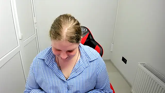 Bella shyy  online show from 05/19/26, 02:34