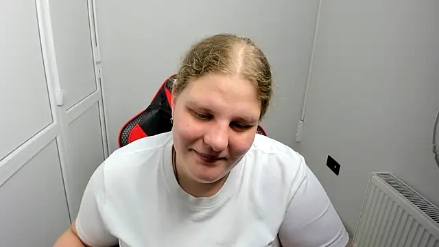 Bella shyy  online show from 05/28/26, 02:14