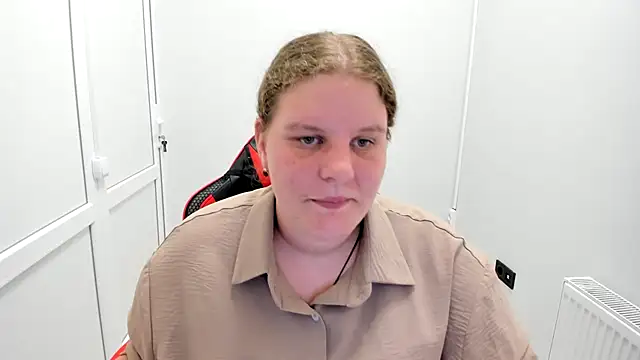 Bella shyy  online show from 07/04/26, 03:18