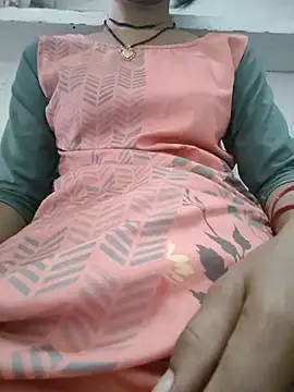 JANVI CHOUDHARY online show from 07/24/26, 10:57