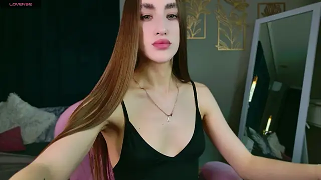 MadisonRen online show from 07/05/26, 12:12