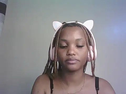 PrettyT5 online show from 07/09/26, 08:46