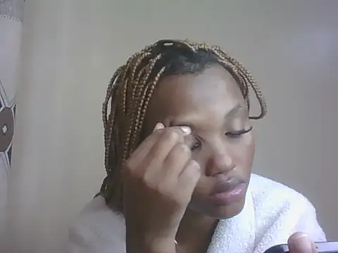 PrettyT5 online show from 07/15/26, 12:43