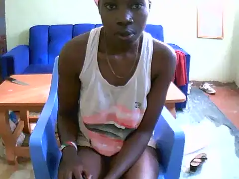 Snapshot of Prickly_ebony chatting on 06/15/26, 05:20 Prickly ebony online show from 06/15/26, 05:20