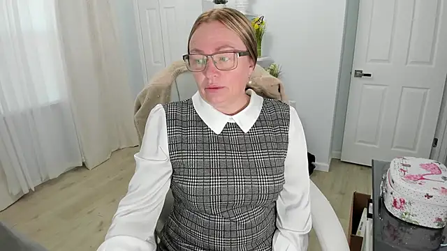 Vika73 online show from 03/21/25, 12:28