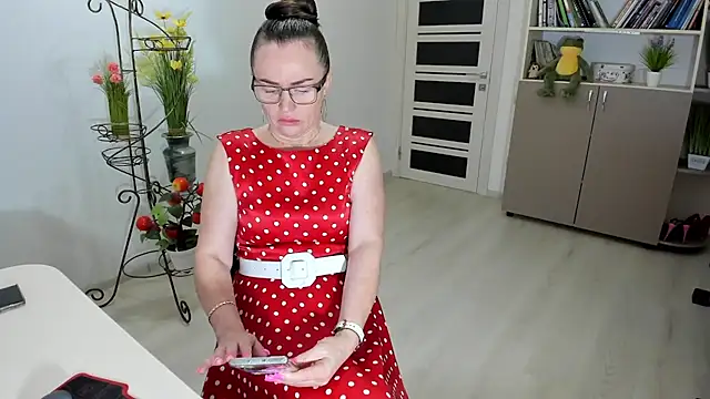 Vika73 online show from 12/23/25, 07:06