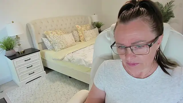 Vika73 online show from 06/03/26, 02:55
