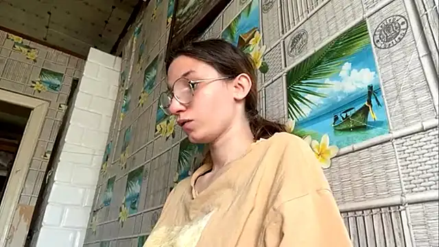 SparkleJebb online show from 05/17/26, 01:07