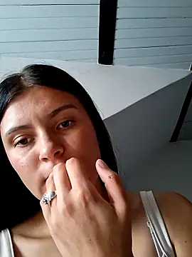 Snapshot of Yeras_ chatting on 06/09/26, 06:08 Yeras online show from 06/09/26, 06:08