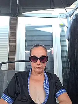 adelinegirly online show from 07/15/26, 05:23